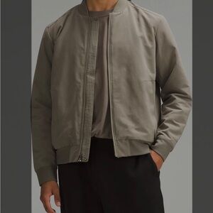 Lululemon mens switch over bomber jacket